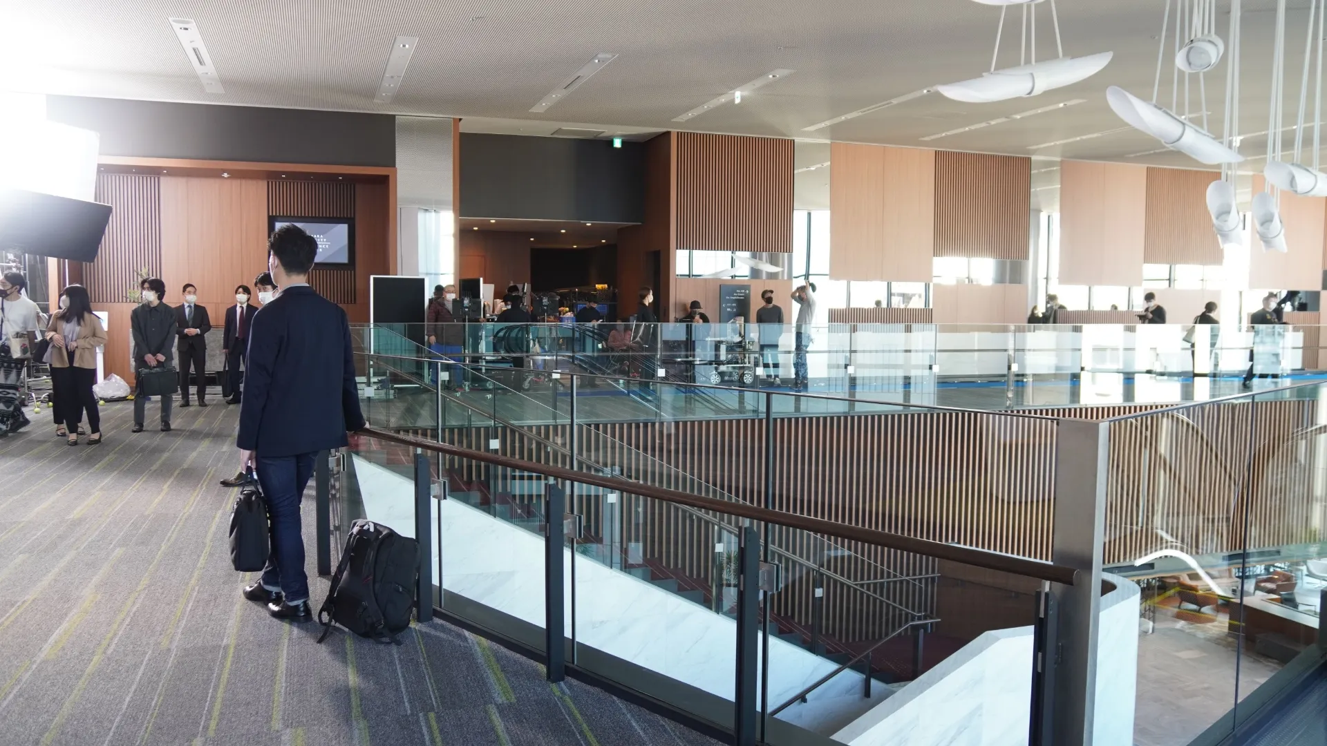 衣料品販売企業様 CM撮影 のイメージ