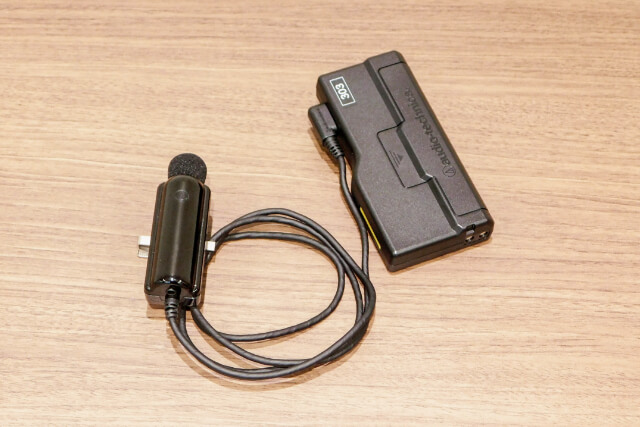 赤外線ワイヤレスマイクピン型の写真