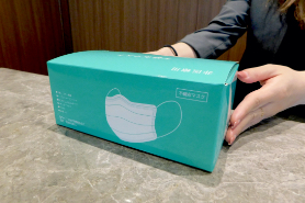 来場者様用 使い捨てマスクのイメージ